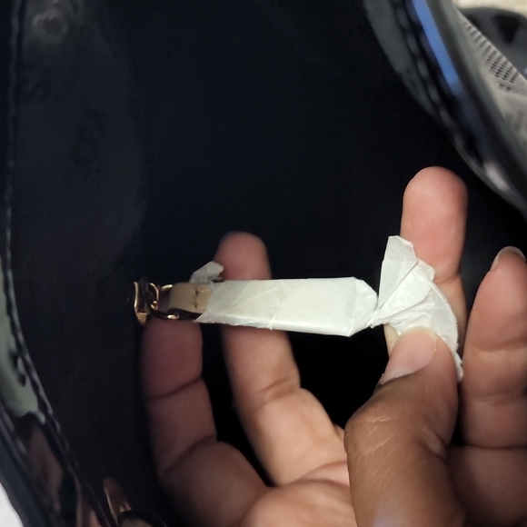 Michael kors tote - Picture 9 of 12